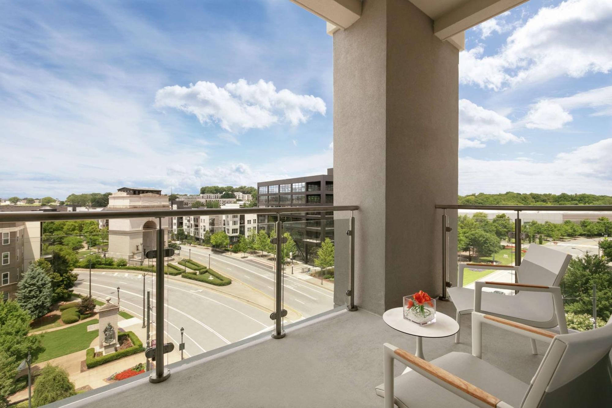 Embassy Suites By Hilton Atlanta Midtown Dış mekan fotoğraf